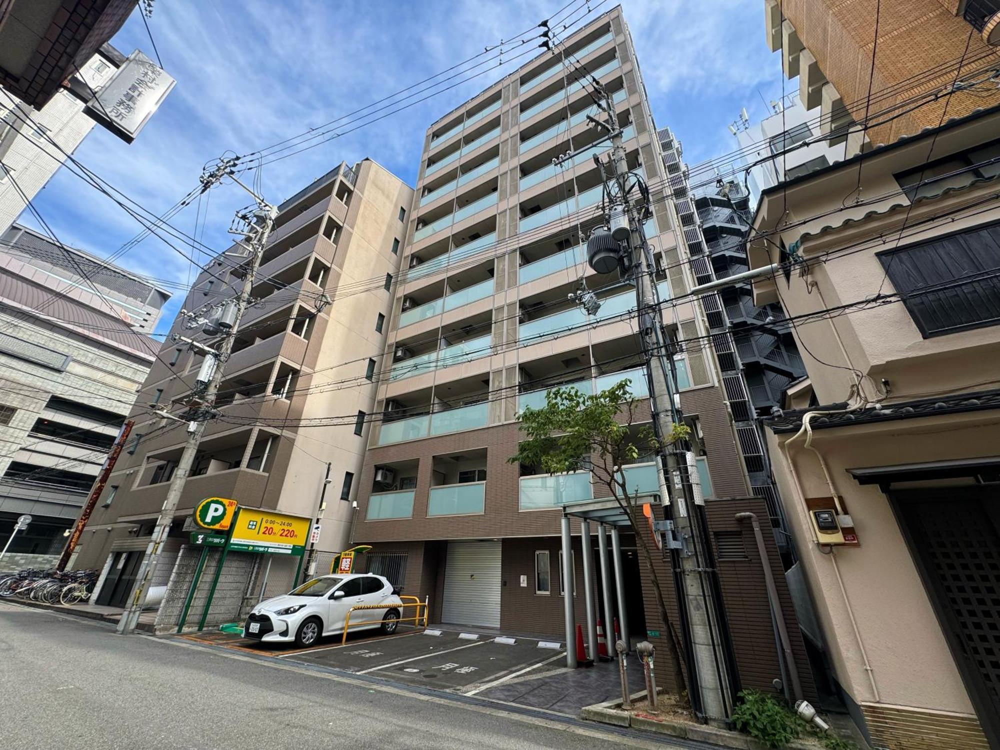 クリスタルコート難波 Apartment Осака Екстериор снимка